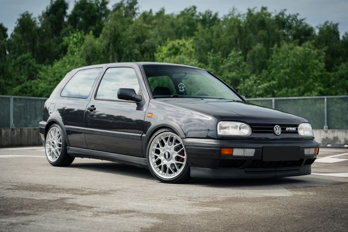 Volkswagen Golf VR6